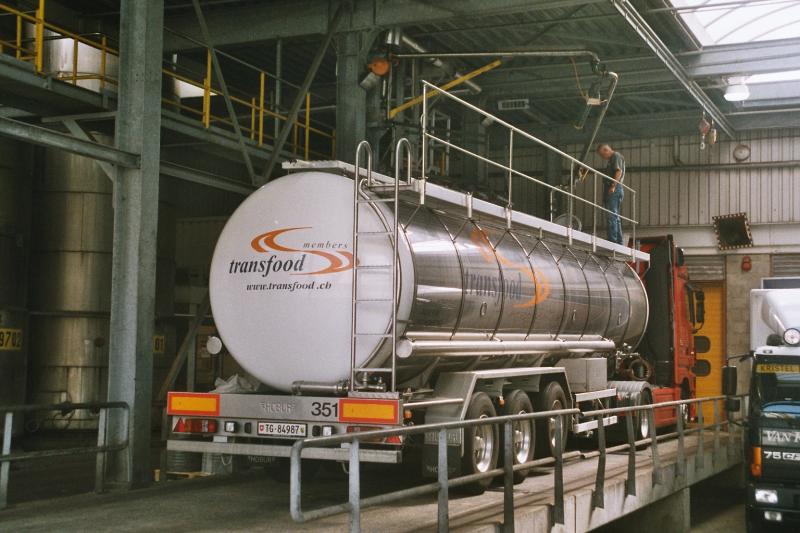 imm126.jpg