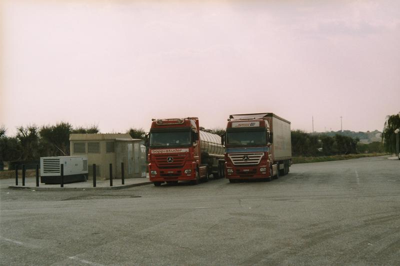 576668_LARGE36.jpg