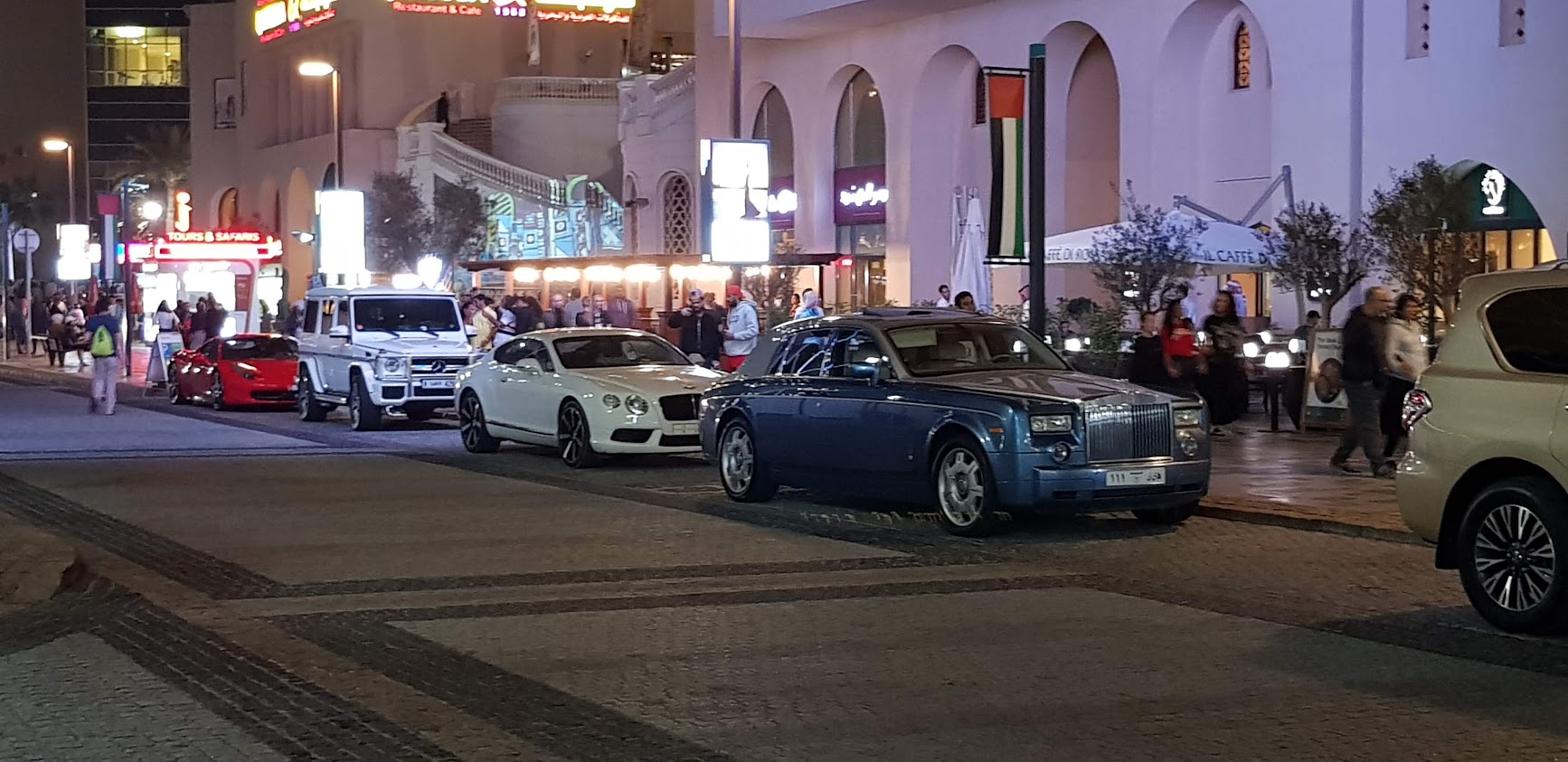 JumeirahWalk57.jpg