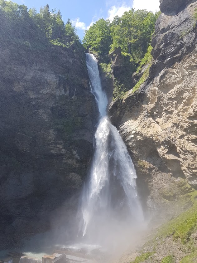 HaslitalReichenbachfall32.jpg